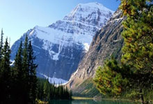 湖人惊险战胜奇才，詹姆斯压哨绝杀力克对手